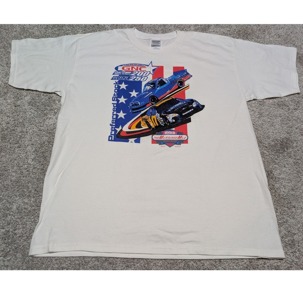 Gildan T-Shirt Mens XL White 2003 Milwaukee‎ Mile Racing Graphic Vintage Tee 00s